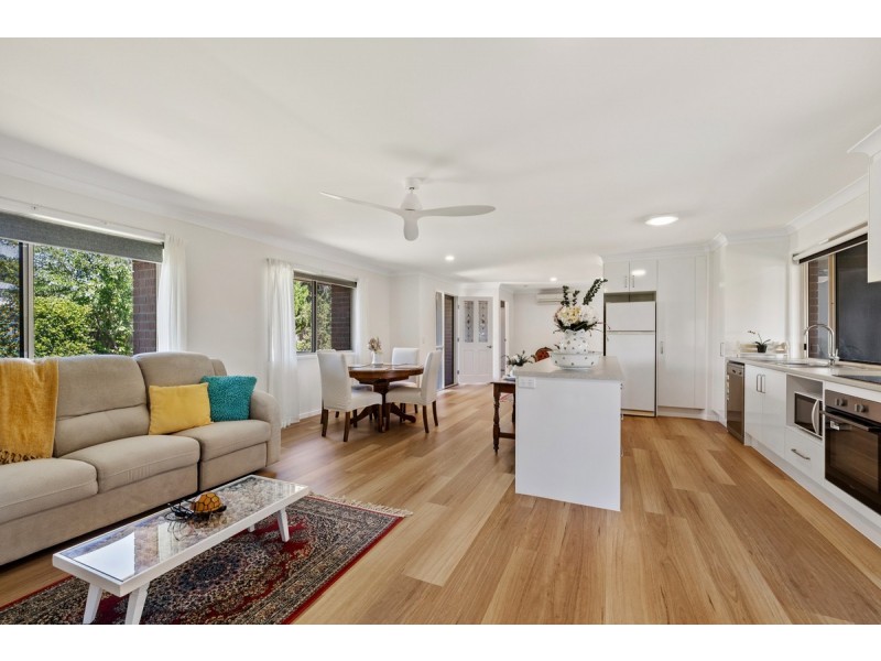 7 Kruger Street, Redland Bay QLD 4165