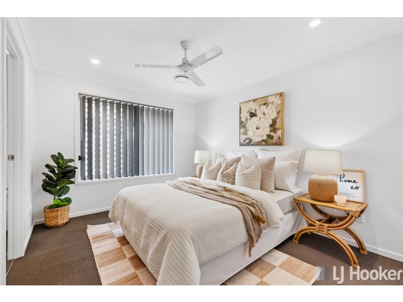 11 Glenhaven Close, Redland Bay QLD 4165