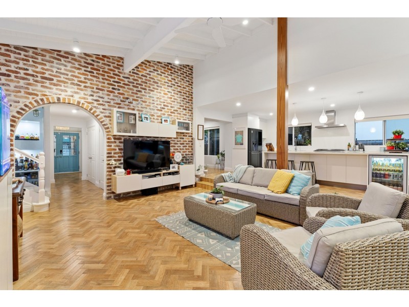 17 Lancewood Street, Victoria Point QLD 4165