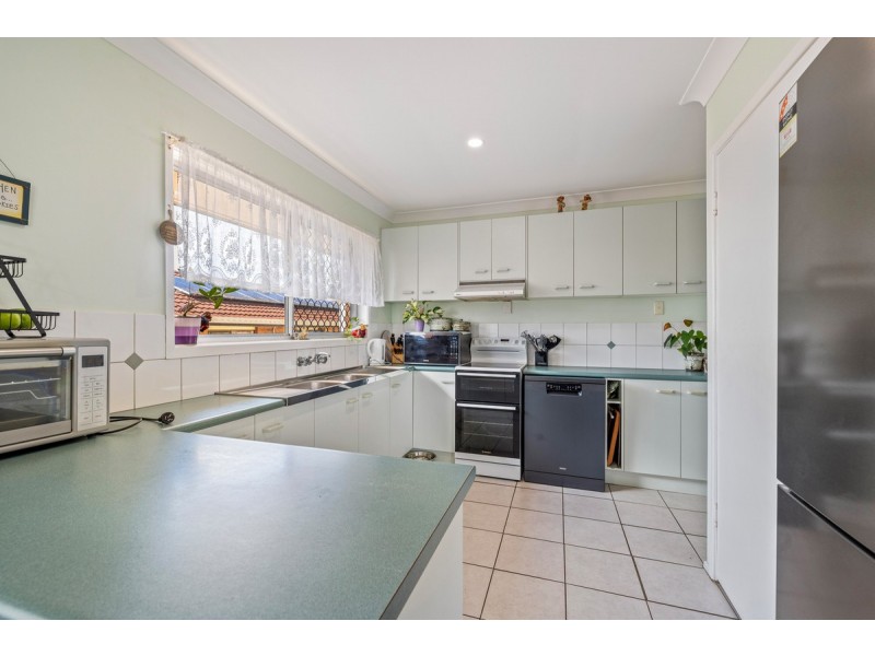 28 Cunningham Street, Capalaba QLD 4157