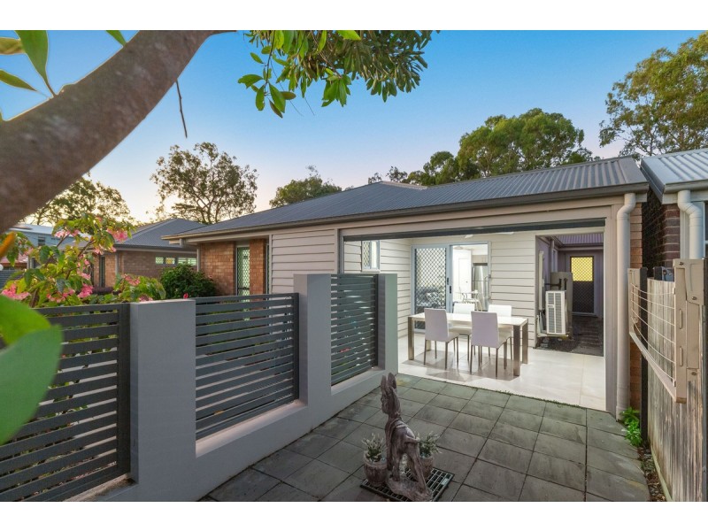 2/7 Yarrow Court, Cleveland QLD 4163