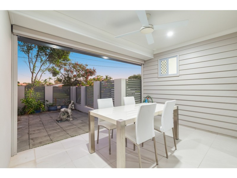 2/7 Yarrow Court, Cleveland QLD 4163