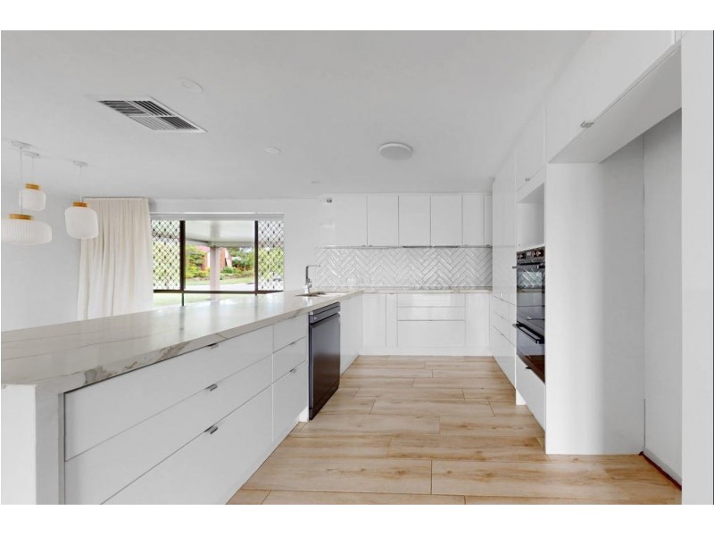 5 Peachdale Street, Tingalpa QLD 4173