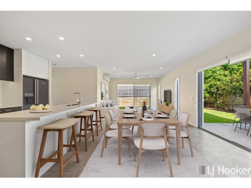 10 Muller Street, Redland Bay QLD 4165