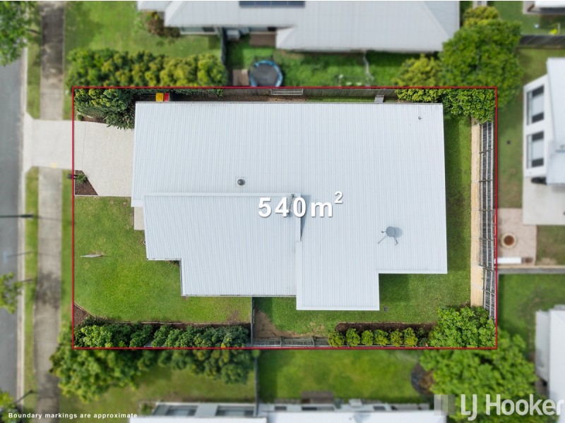 10 Muller Street, Redland Bay QLD 4165