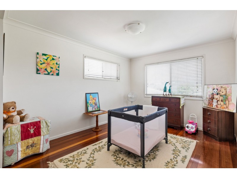 2 Maritime Court, Victoria Point QLD 4165