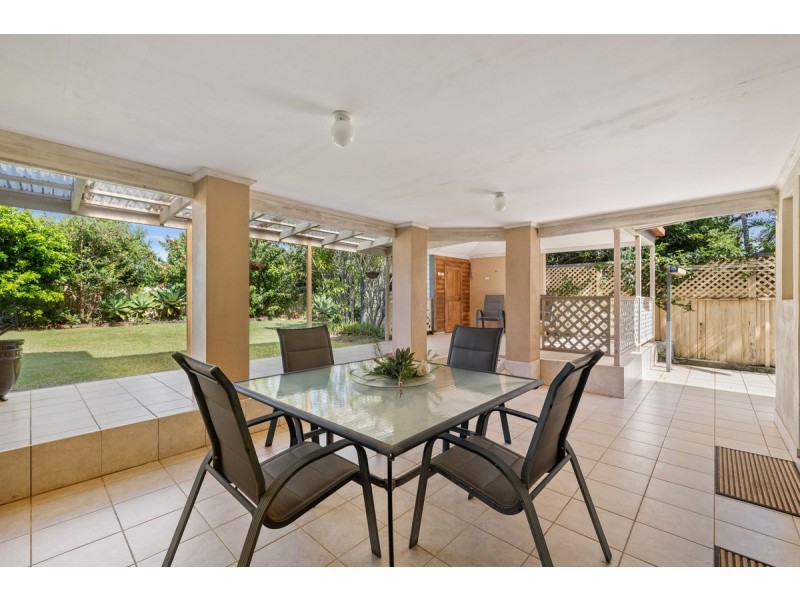 2 Maritime Court, Victoria Point QLD 4165