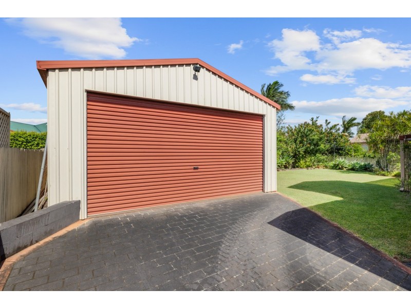 2 Maritime Court, Victoria Point QLD 4165