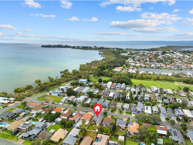 68 Cavell Street, Birkdale QLD 4159