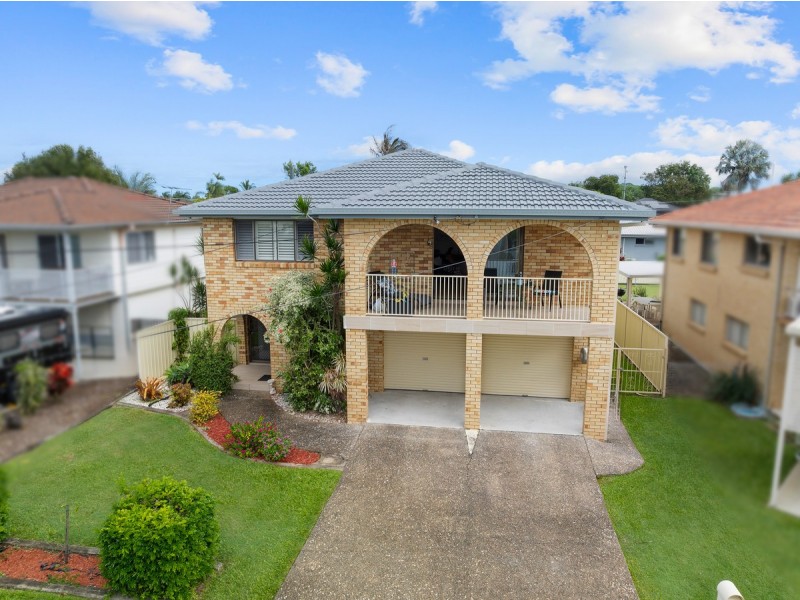 68 Cavell Street, Birkdale QLD 4159