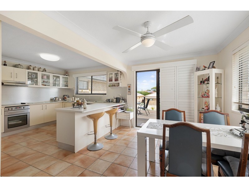 68 Cavell Street, Birkdale QLD 4159