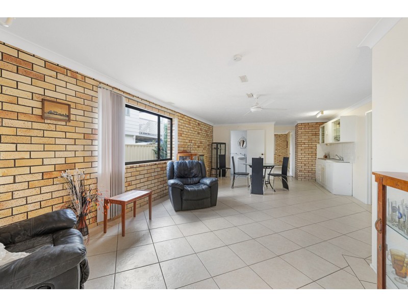 68 Cavell Street, Birkdale QLD 4159