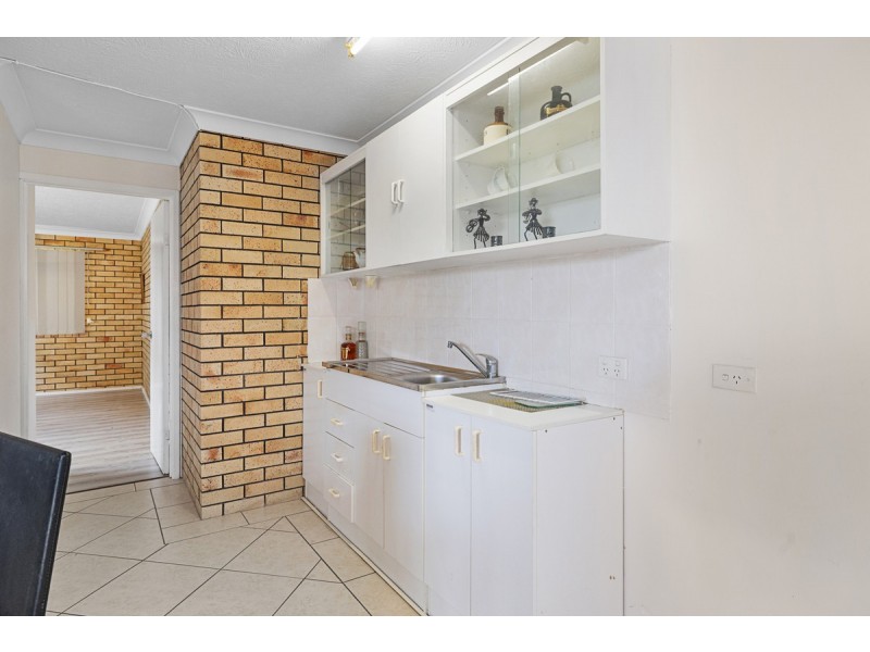 68 Cavell Street, Birkdale QLD 4159