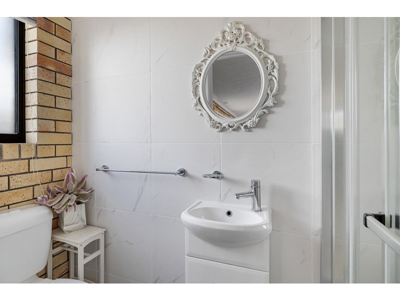 68 Cavell Street, Birkdale QLD 4159