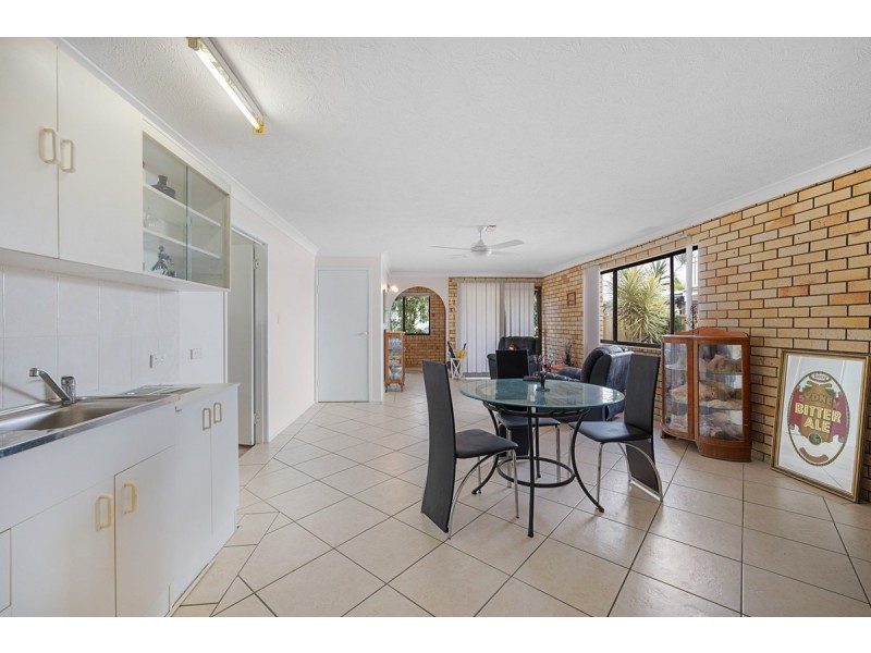 68 Cavell Street, Birkdale QLD 4159