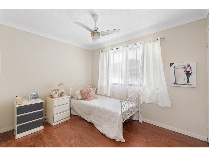 68 Cavell Street, Birkdale QLD 4159