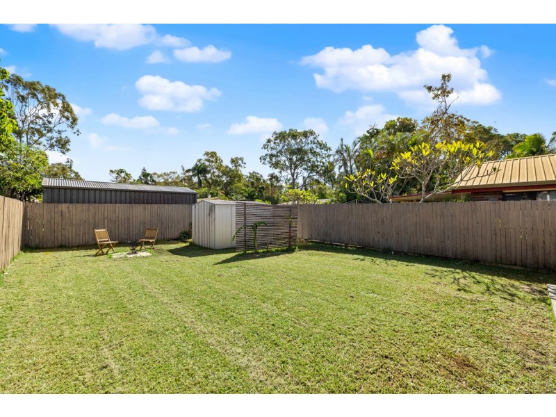 10 Mark Street, Redland Bay QLD 4165