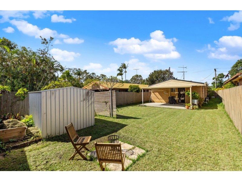 10 Mark Street, Redland Bay QLD 4165