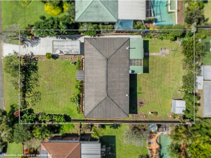 47 Fullerton Street, Birkdale QLD 4159