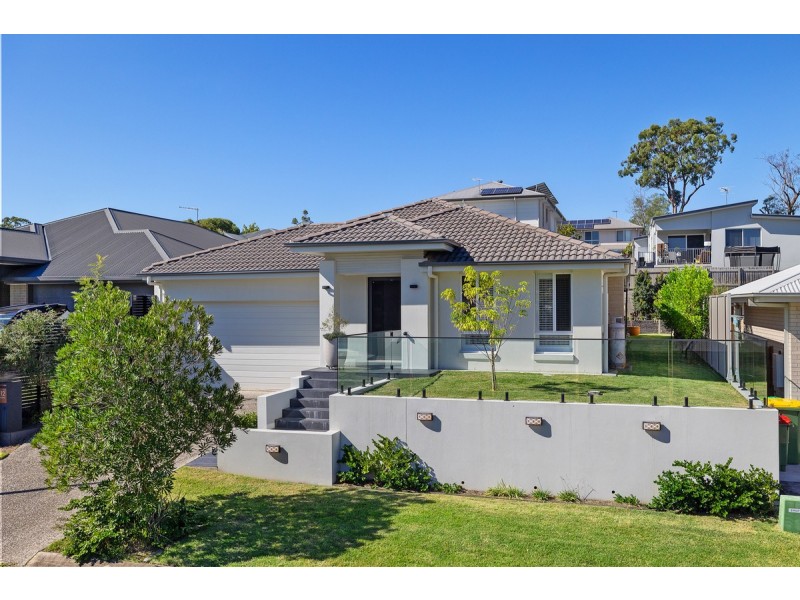 12 Valleygreen Close, Redland Bay QLD 4165