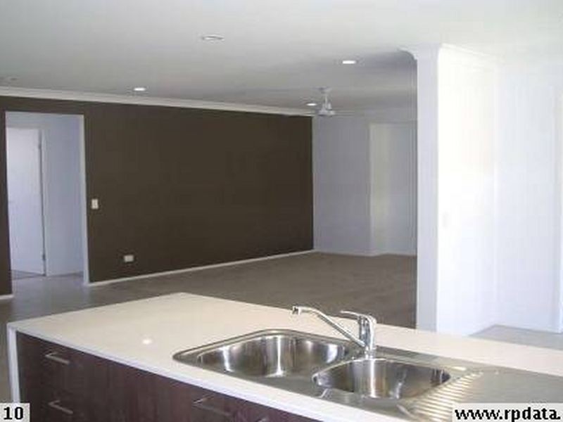 110 Pimelea Crescent, Mount Cotton QLD 4165