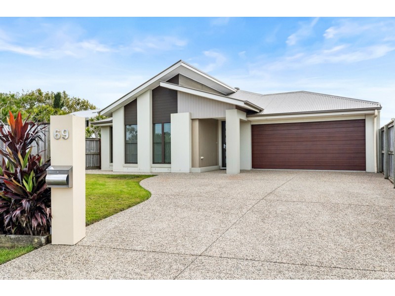 69 Bunker Road, Victoria Point QLD 4165