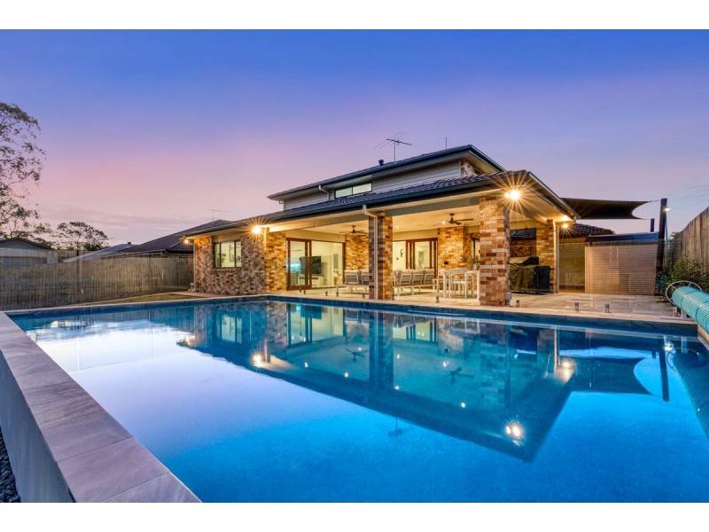 16 Springbrook Place, Moggill QLD 4070