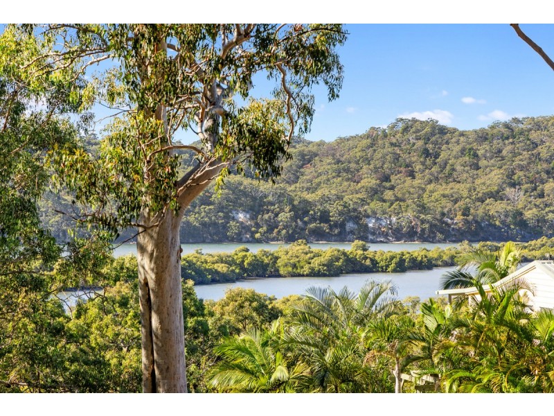 24-26 Leichhardt Terrace, Russell Island QLD 4184