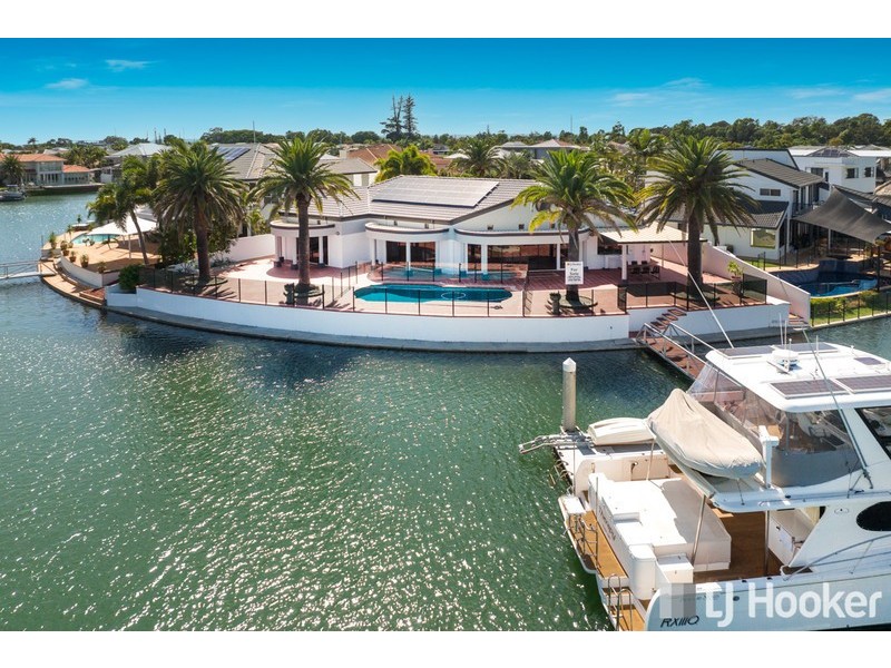13 Carling Court, Raby Bay QLD 4163
