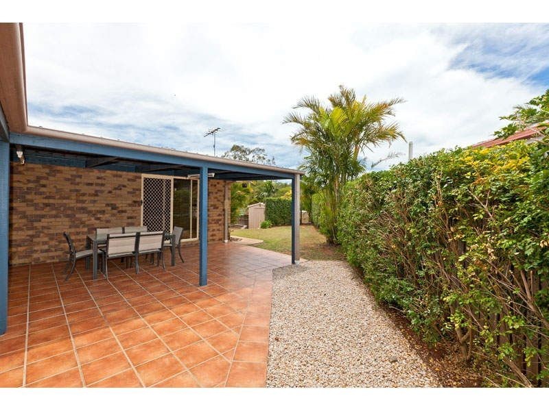 5 Horton Place, Wellington Point QLD 4160