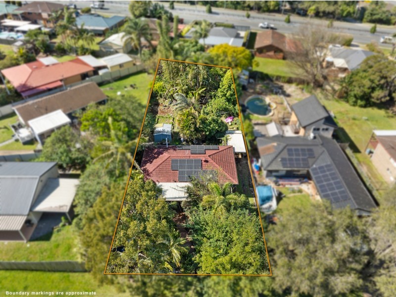 8 Saint Andrews Avenue, Birkdale QLD 4159