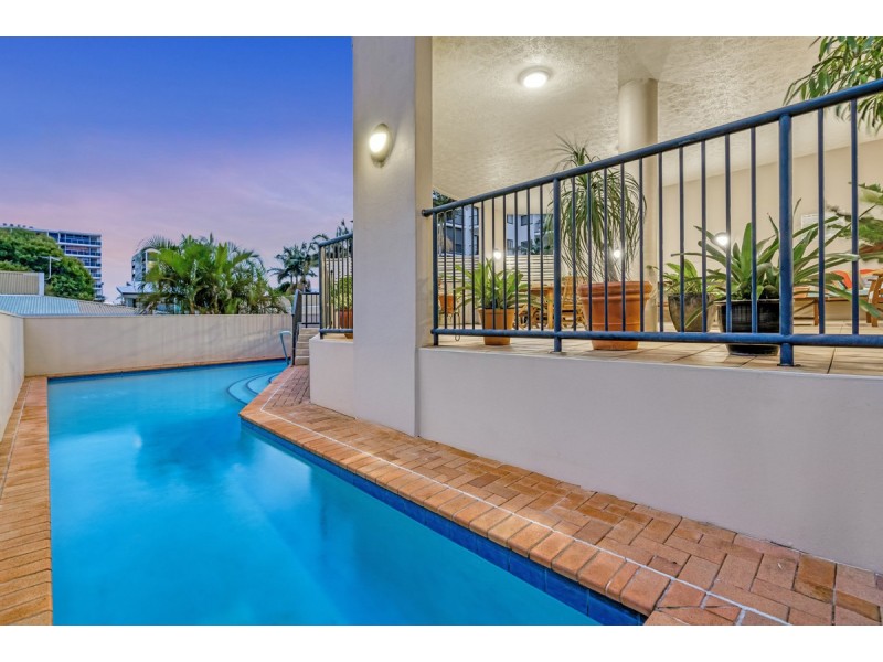 15/3 Rock Street, Scarborough QLD 4020