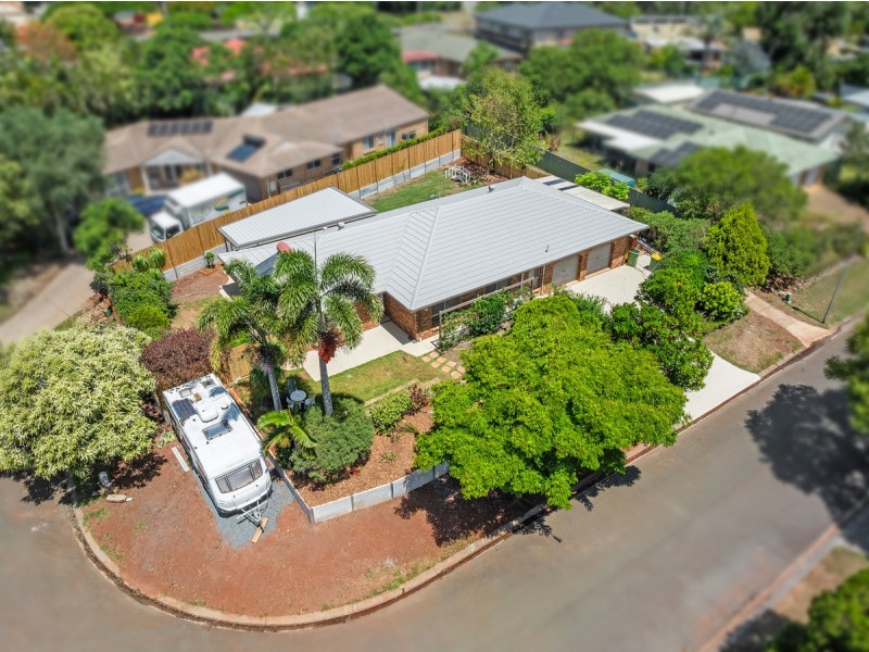 15 Penguin Street, Wellington Point QLD 4160