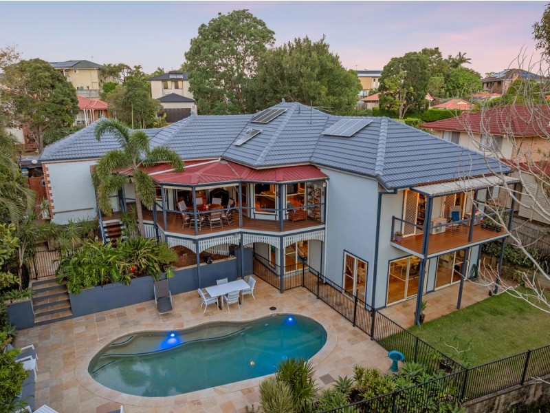 8 Fletcher Terrace, Ormiston QLD 4160