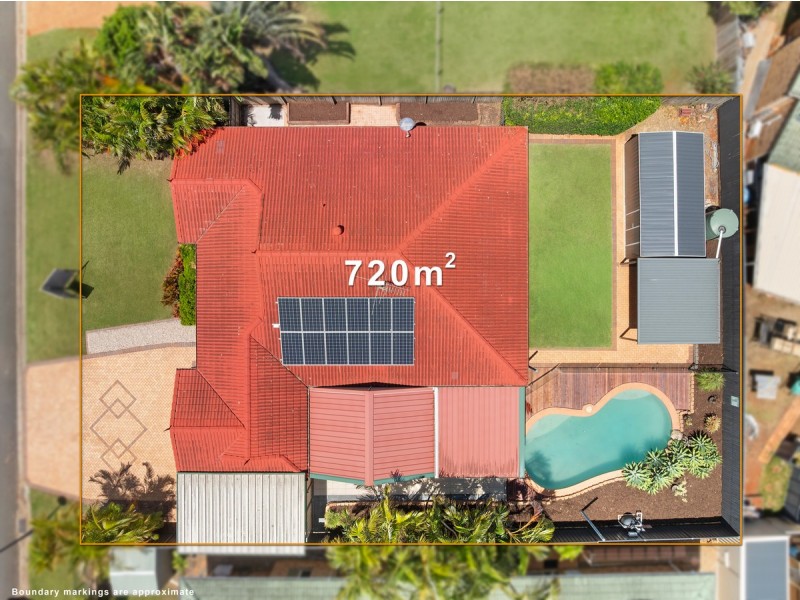 12 Trafalgar Drive, Victoria Point QLD 4165