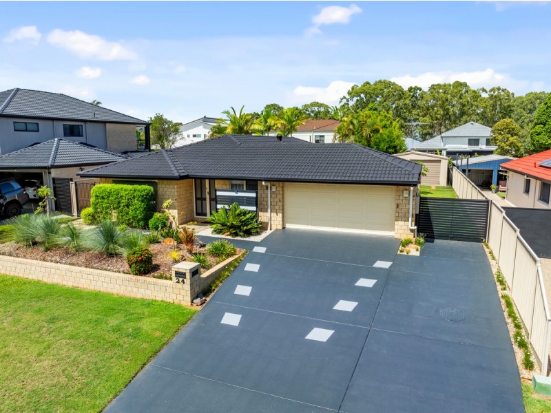 24 Seabrae Drive, Redland Bay QLD 4165
