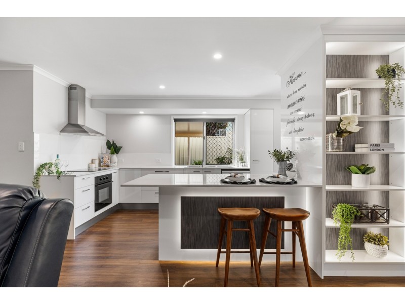 3/390-392 Birkdale Road, Wellington Point QLD 4160