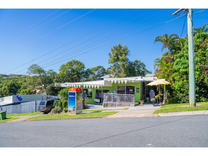 1 Galeen Street, Point Lookout QLD 4183