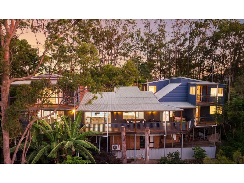 1718 Tamborine-Oxford Road, Wongawallan QLD 4210