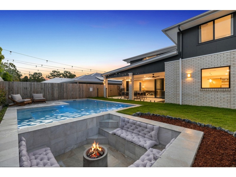 90 Francis Street, Ormiston QLD 4160