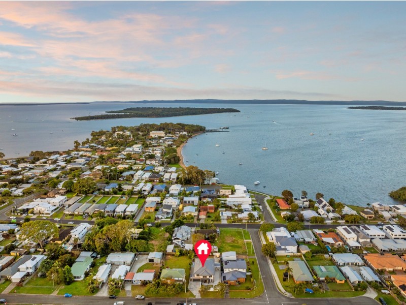 15 Moore Street, Victoria Point QLD 4165