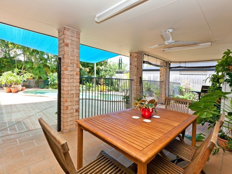 33 Primrose Drive, Thornlands QLD 4164