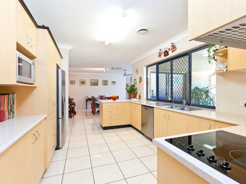 33 Primrose Drive, Thornlands QLD 4164