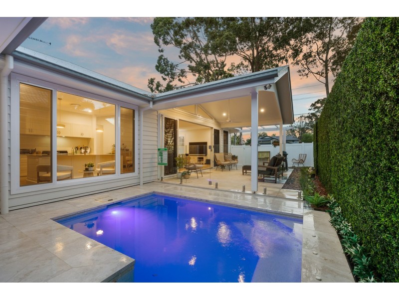 2 Devonstone Street, Cleveland QLD 4163