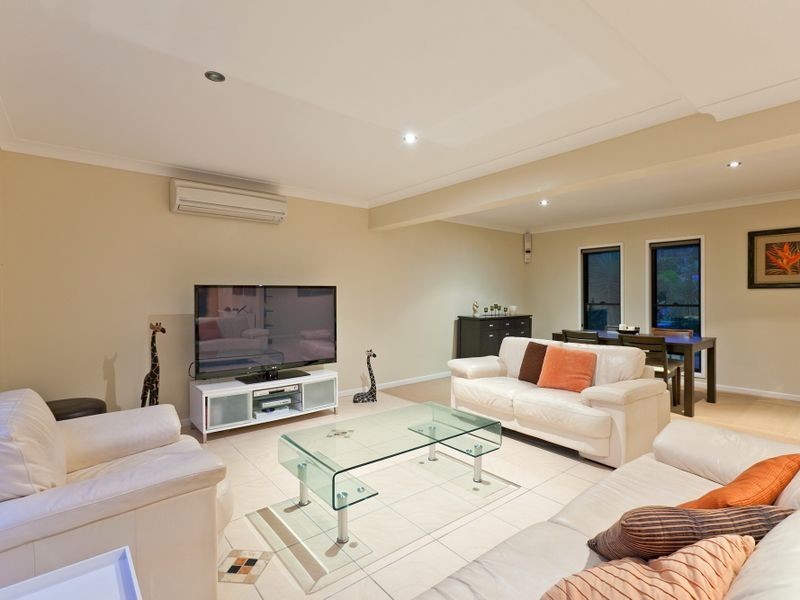 12 Kooringa Avenue, Cleveland QLD 4163