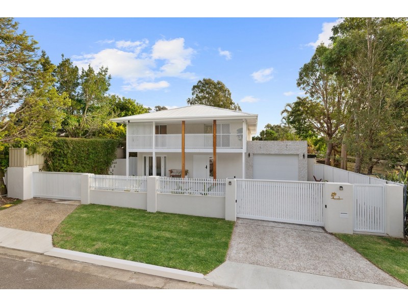 3 Dolphin Street, Thorneside QLD 4158