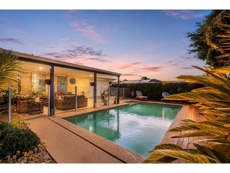 37 Grandis Crescent, Victoria Point QLD 4165