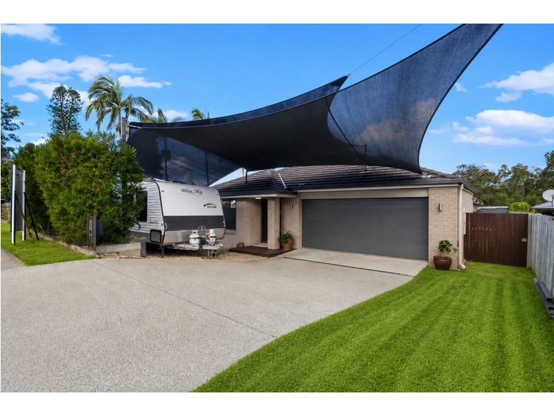 24 Creek Road, Birkdale QLD 4159