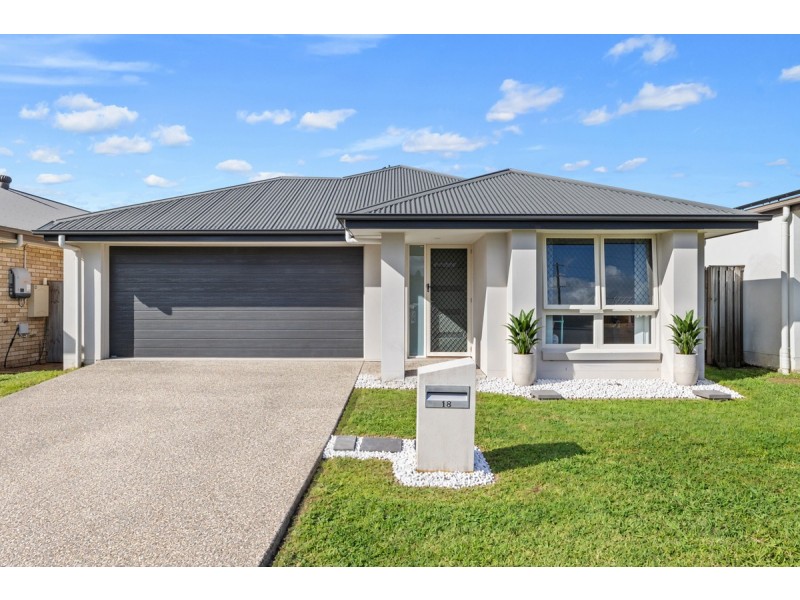 18 Seawater Street, Thornlands QLD 4164