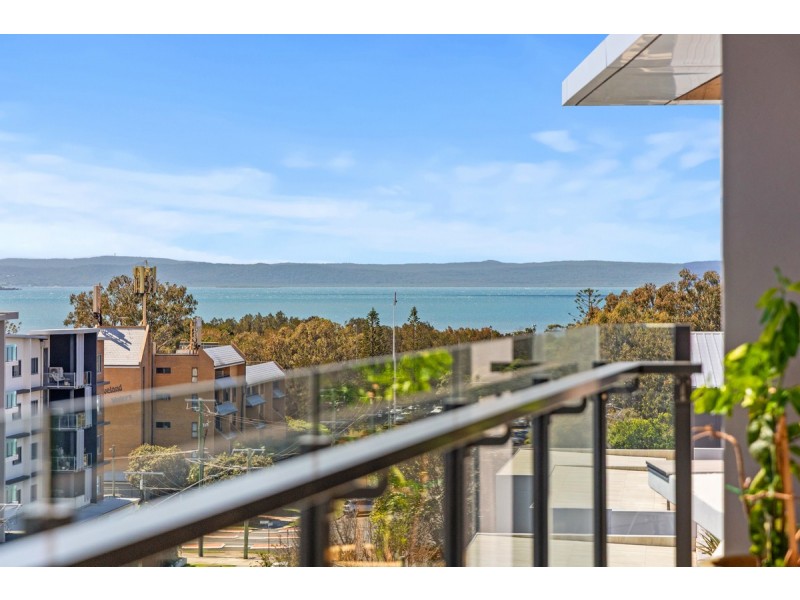 601/17 Passage Street, Cleveland QLD 4163